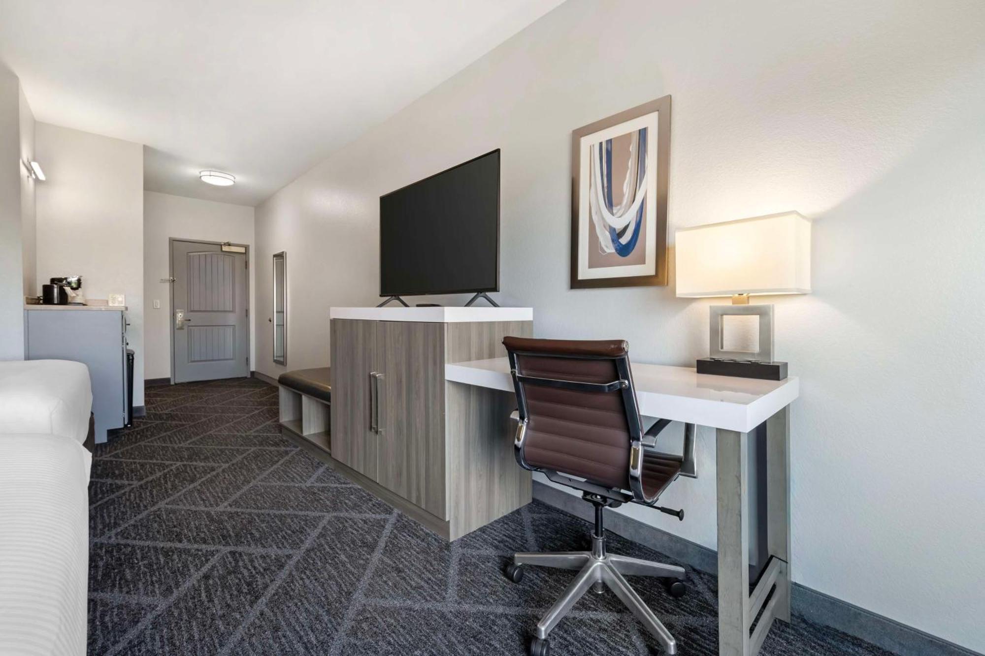 Best Western Plus Appleton Airport Mall Hotel Eksteriør bilde